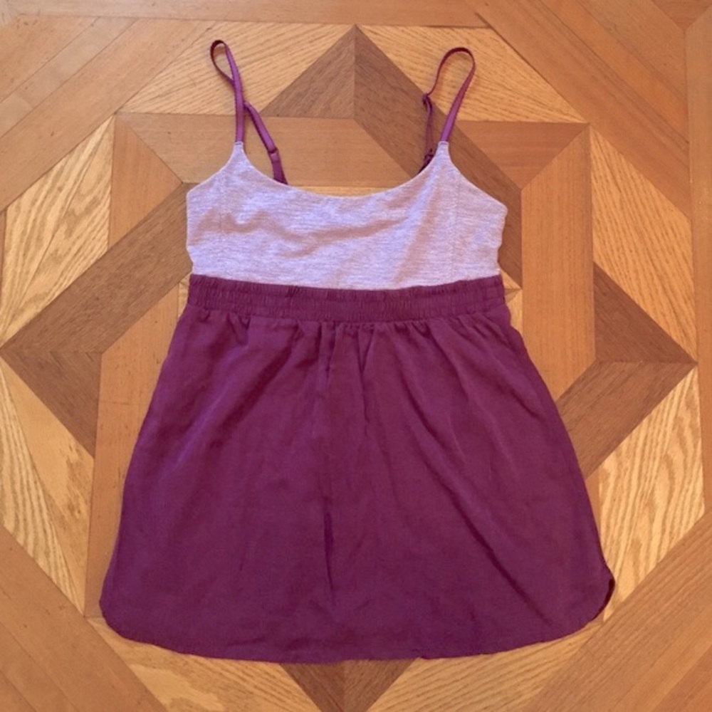Lululemon tank top